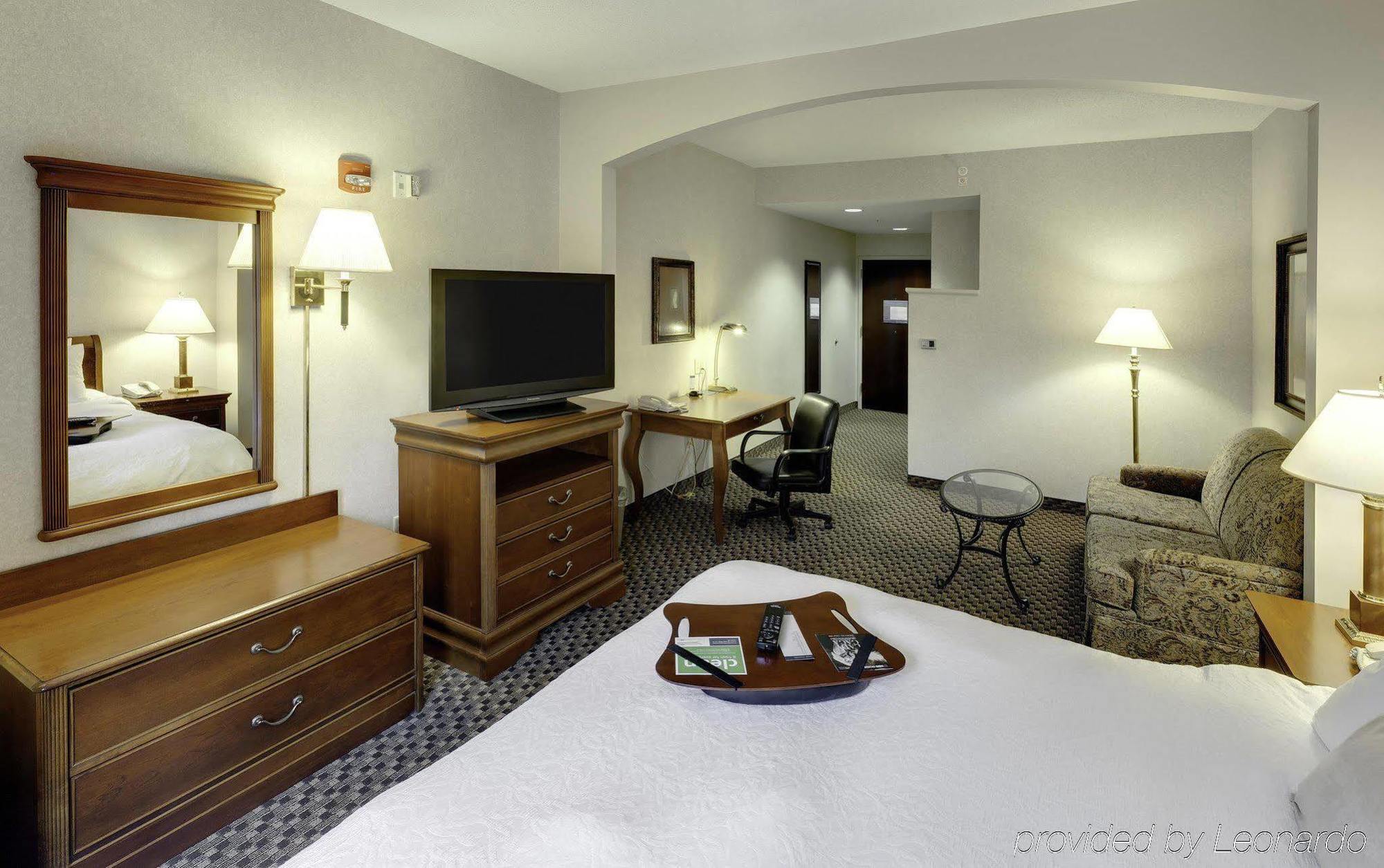 Hampton Inn Boston Bedford Burlington Billerica Rum bild